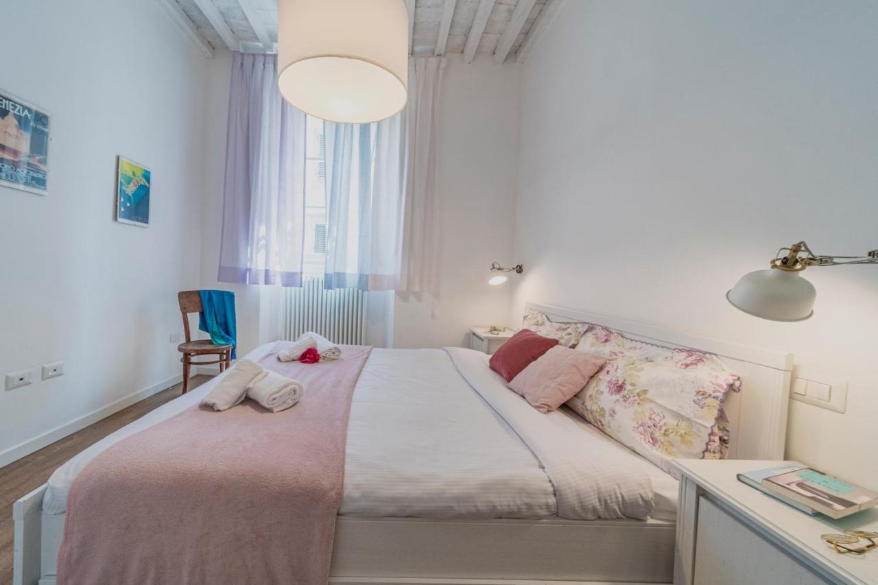 32 Nero - Florence Apartment San Niccolo Exteriör bild